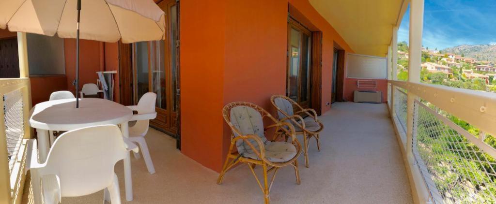 Appartement Altair Le Lavandou Luaran gambar